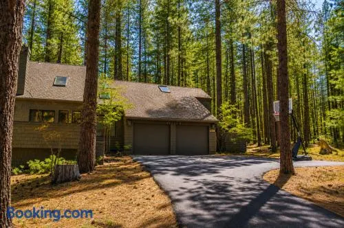Spring Home 042 - Image 1