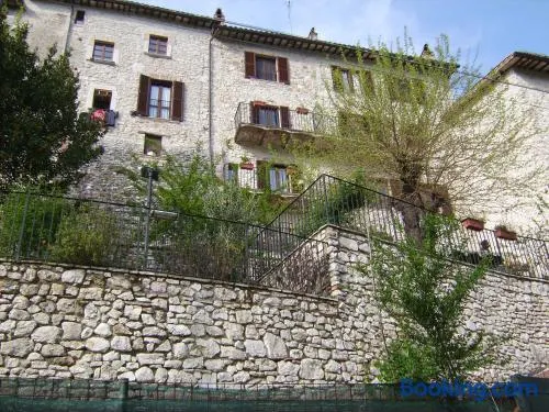 Il Castello sul Lago - Image 1
