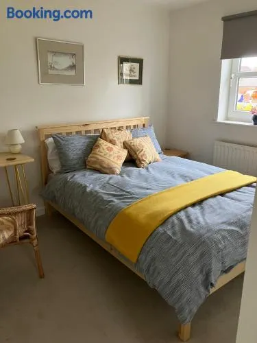 18 Wixon Path - Image 1