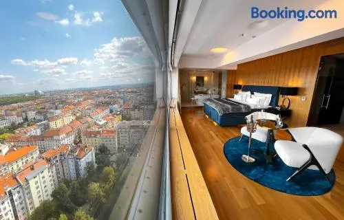 SKY SUITE HOTEL - Image 1
