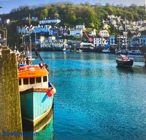 4 Quay View, Looe - Image 1