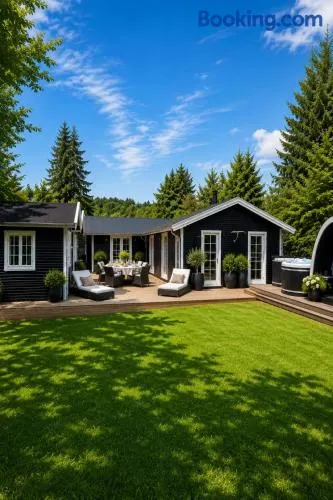 Hornbæk - 5 BR - Beach 650m - Forest 200m - Private Spa & Garden - Image 1