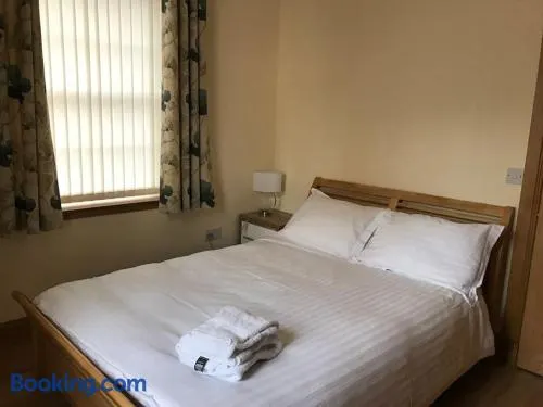 Luxury Flat, 20 Minutes by train from Edinburgh - Image 1