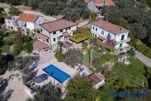 Villa Ella - Image 1