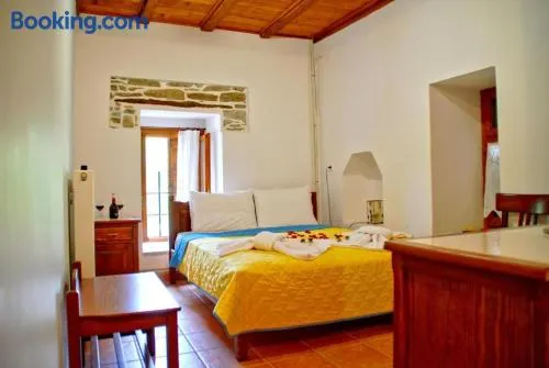 Xirafis Apartments - Image 1