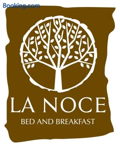 La Noce Bed and Breakfast - Image 1