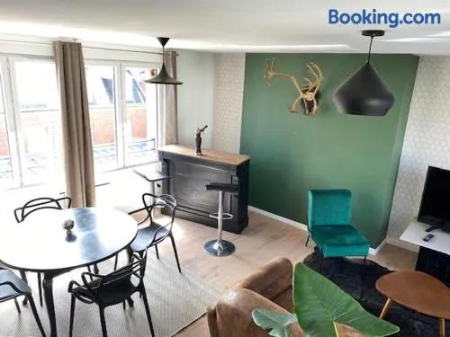 duplex proche gare vue tour Perret avec parking gratuit - Image 1