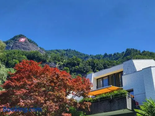 Rigi Paradise in Vitznau, Lake access, Ferry Terminal, Rigibahn, Restaurants all 2 minutes walking distance - Image 1