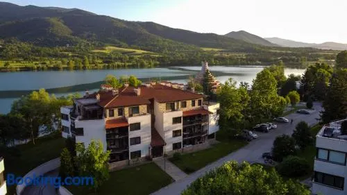 Pravets Lake Panorama Apartments - Image 1