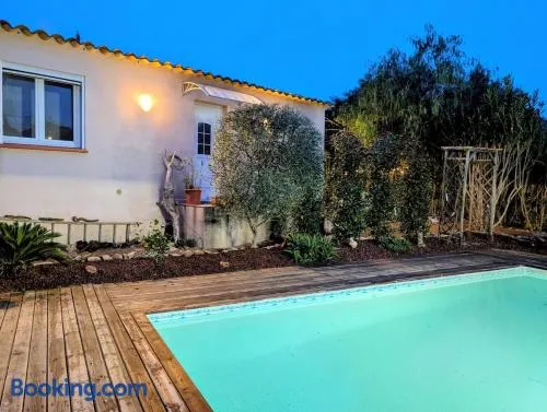 charmante maisonnette avec spa privatif - Image 1