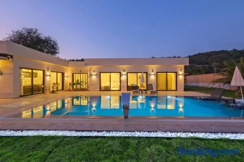 villa tera - Image 1