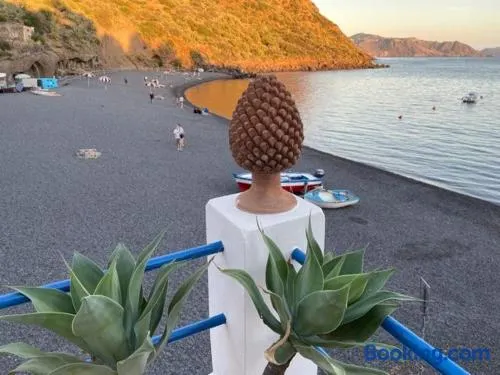 Il Nido di Rinella, casa sulla spiaggia - Image 1