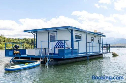 Marský Vlk - zážitkový houseboat a wellness - Image 1