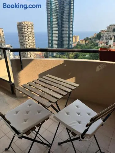 Eden butler monaco - Image 1