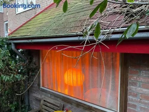 Tiny house for 2 with private garden - Image 1