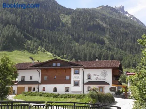 Haus Pinnistor - Image 1