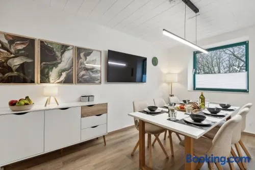 Rudi Homes Essen #2 - Image 1