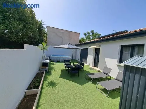 Charmante Maison avec Piscine - Image 1