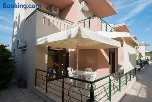 Sunnyside house - Image 1