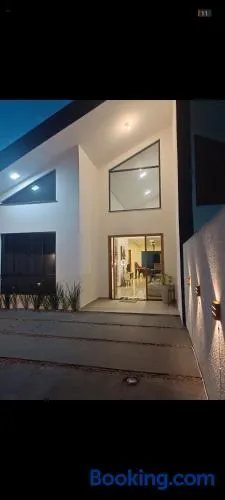 Casa moderna em Itapoá SC - Image 1