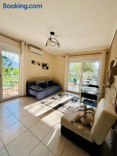 Sunny Family Apartment - Image 1