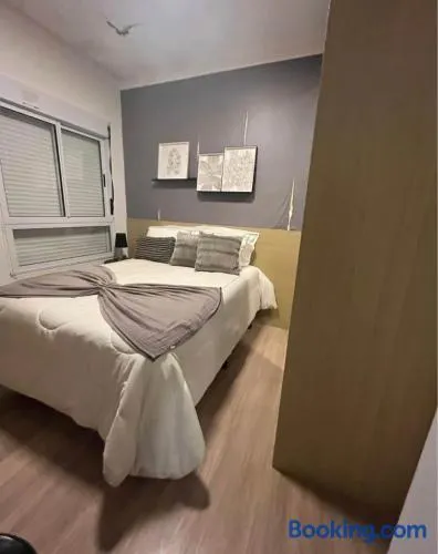 Apartamento ótima localização - Image 1