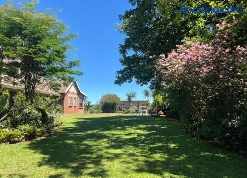 Foundry farmhouse - Image 1