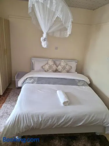 Ambua Nest cottages - Image 1