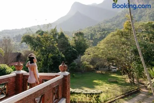 Ashi Guesthouse Chiangdao - Image 1