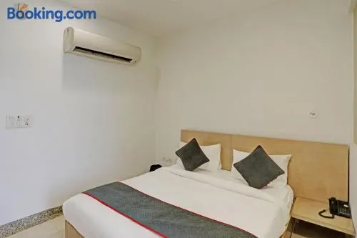 Super Townhouse RELAX SUITS A BOUTIQUE HOTEL VASUNDHARA - Image 1