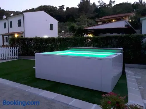 Marina VIP - Image 1