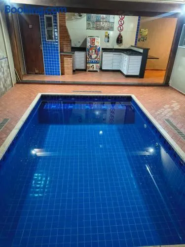 Casa Vinho & Charme - Conforto e Elegância em Espírito Santo do Pinhal - Image 1