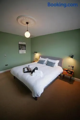 The Alma Taverns Boutique Suites - Room 4 - Hopewell - Image 1