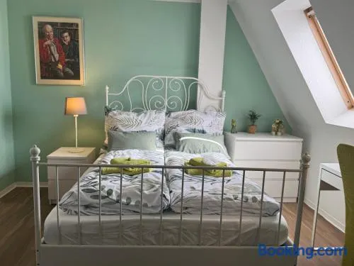 City View Apartment - WiFi - Netflix - Airport Shuttle - Image 1
