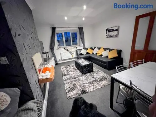 Lovely One-Bedroom Condo With Indoor Fireplace - Image 1