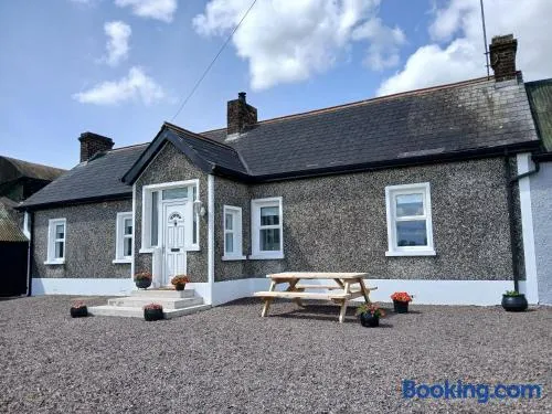 Bramble Cottage - Image 1