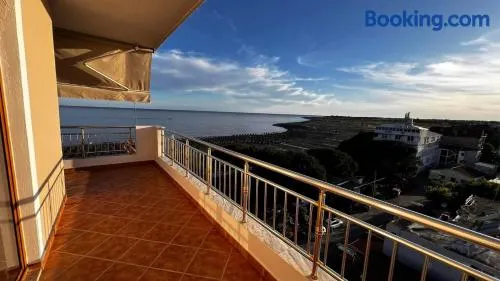 Erjani Hotel - Image 1