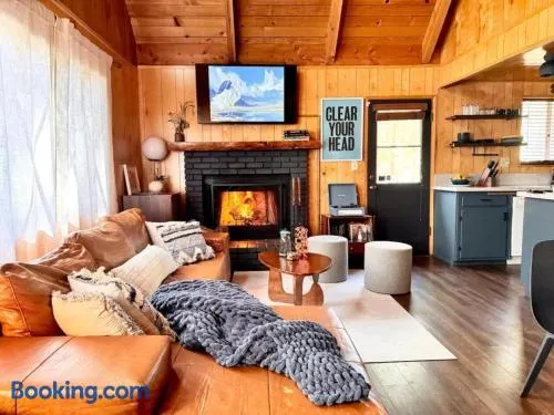 Cabin on Rainbow - Spa - Fireplace - BBQ - EV - Save with Longer Stay! - Image 1