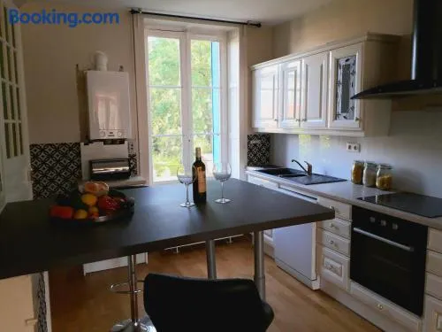Appartement 80m2 dans belle demeure - Image 1