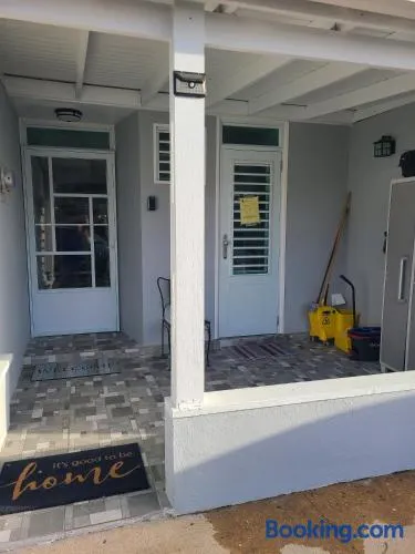 Deluxe Beach Condo in Dorado - Image 1