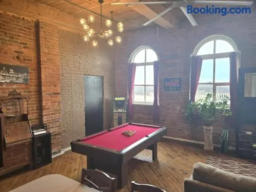 Detroit Riverwalk Loft - Image 1