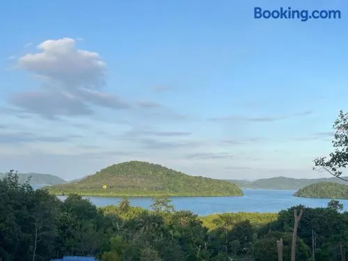Koh Jum Serenity Resort - Image 1