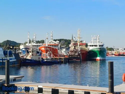 Dorrians Corner Killybegs, Donegal - Image 1