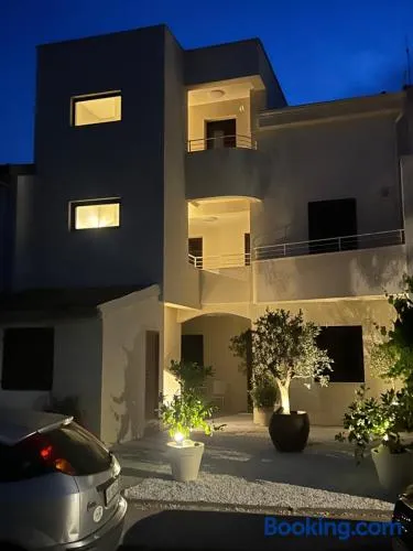 Bianco Deluxe Apartment - Image 1