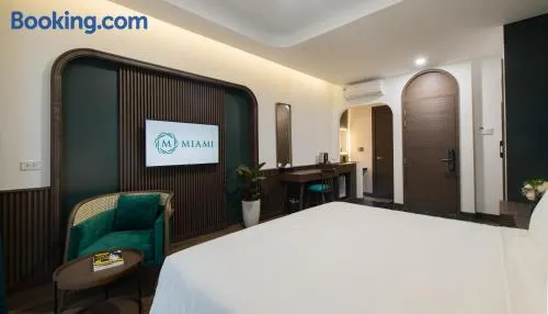 Khách sạn gần biển Miami Tuy Hoà Phú Yên - Image 1