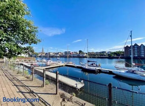 Dunrobin Apartment Ayr - Image 1