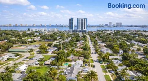 Family-Friendly Beach Home in West Palm Beach, FL - Image 1
