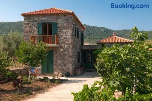 Traditional Stone Villa, Spacious Seaside Retreat - Image 1