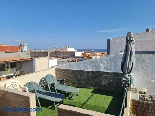 Holidays or work 3 bedrooms 90 M2 TERRACE AC - Image 1