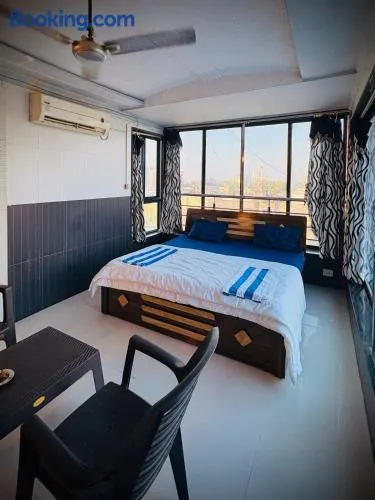 Rooftopwaves penthouse - Image 1
